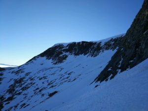 Buttresses to the south of Easy Gully